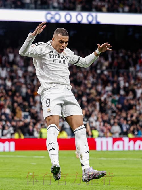 世体:皇马轰28脚射门无进球 人们开始聚焦于姆巴佩 世体:皇马轰28脚射门无进球 人们开始聚焦于姆巴佩